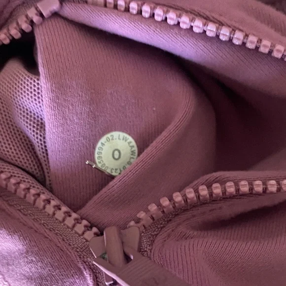 Lululemon Bundle Jacket & Tops Size 0 - Picture 3 of 6